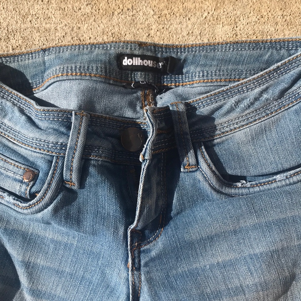 Jeans - Picture 2 of 3